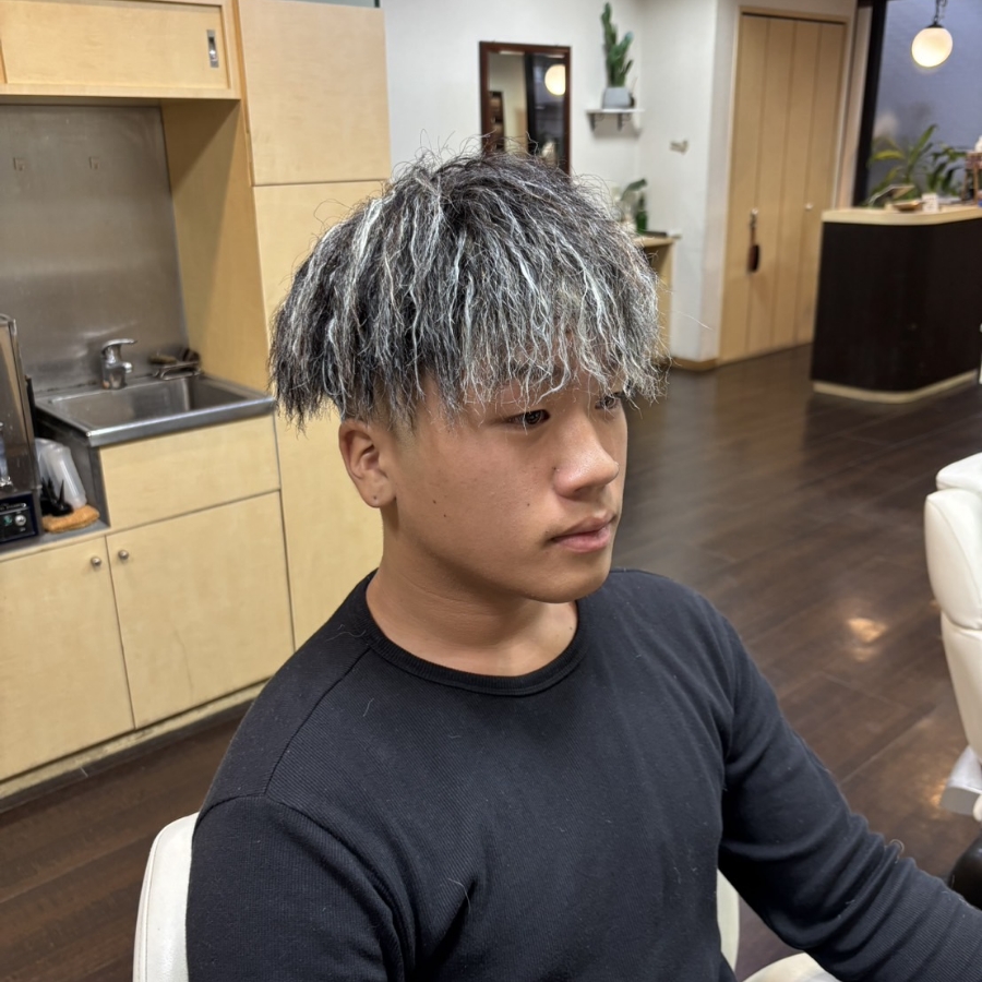 ハイライトメッシュ、ツイストパーマ