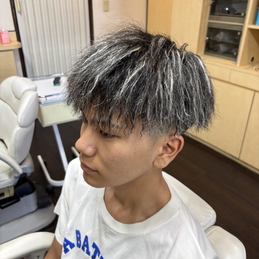 ハイライトメッシュ、ツイストパーマ